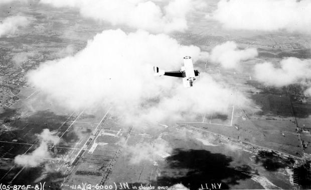 Mystery Foto #44 Solved: Curtiss JN Jenny in the clouds over Curtiss Field in 1925