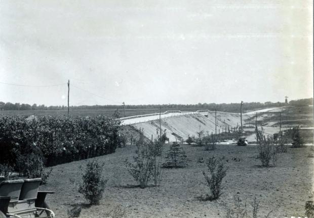 Mystery Friday Foto #14 Solved: A view of a Merrick Avenue Motor Parkway Bridge from the Vanderbilt Museum Archives
