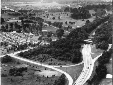 Mystery Foto #11 Solved: Hundreds of Automobiles Seen in This 1952 Lake Success Aerial