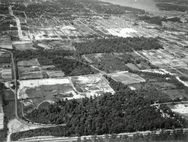 The Fresh Meadows Golf Driving Range near the Motor Parkway Western Terminus