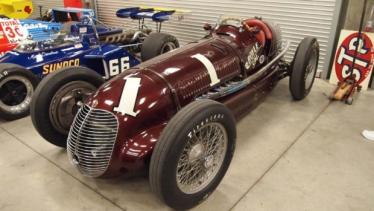 Maseratis in Action at the 1939 to 1948  Indy 500 Races