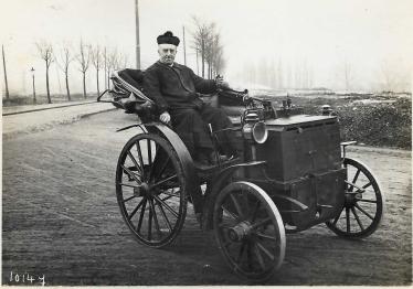 Greg O’s Garage: From the Peter Helck Collection- The Priest and “The Oldest of Them All”- An 1891 Panhard & Levassor