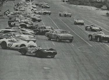 Film: The Holman Moody Challenger III at the 1962 Nassau Trophy Race