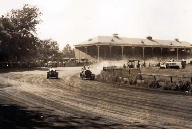 Mystery Foto #52 Solved: Old 16 at the 1946 VMCCA Jubilee Anniversary at the Mineola Fair Grounds