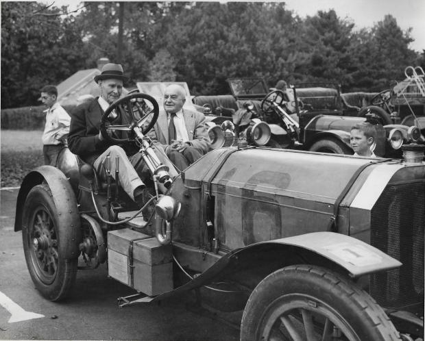 Mystery Foto #42 Solved: The Team Reunion of Joe Tracy  and Al Poole for the 1956 “Rerun”