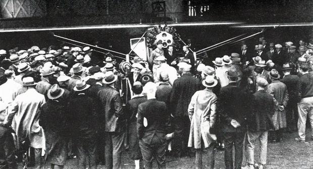 Helck Family Collection: George Robertson’s Eyewitness Account of Lindbergh’s Journey to History