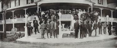 Mystery Foto #52 Solved: Willie K. at the Ormond Hotel during the 1904 Ormond-Daytona Beach Races