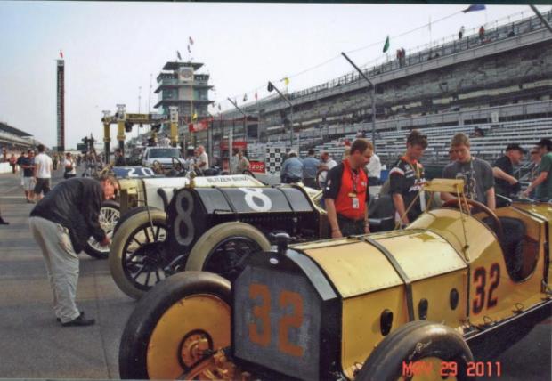 More Memorable Images from the 2011 Indy 500 Pre-Race Ceremony