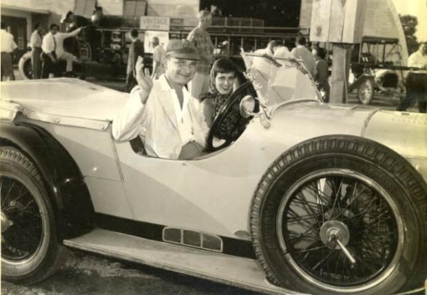 Mystery Foto #49 Solved: Charles Addams and his wife Barbara Jean in Southampton Updated:10/30/16