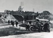 Watching the 1904 Vanderbilt Cup Race in Floral Park