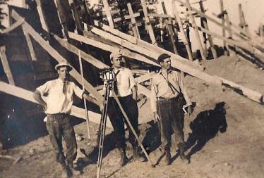 Surveyor Clinton Robertson Photo Album: The Surveyors of the Long Island Motor Parkway