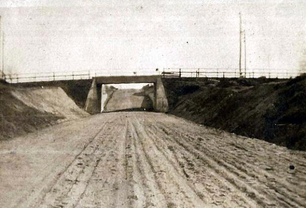 Updated: Long Island Motor Parkway Bridge Series #30: Old Country Road Motor Parkway Bridge