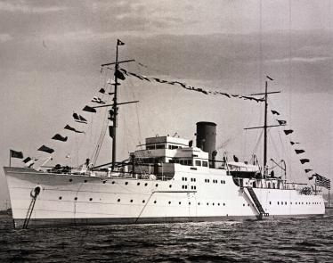 One of Yachting’s Dozen: William K. Vanderbilt Jr.‘s Alva