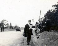 1906 Vanderbilt Cup Race Pin Sets An  Auction Record