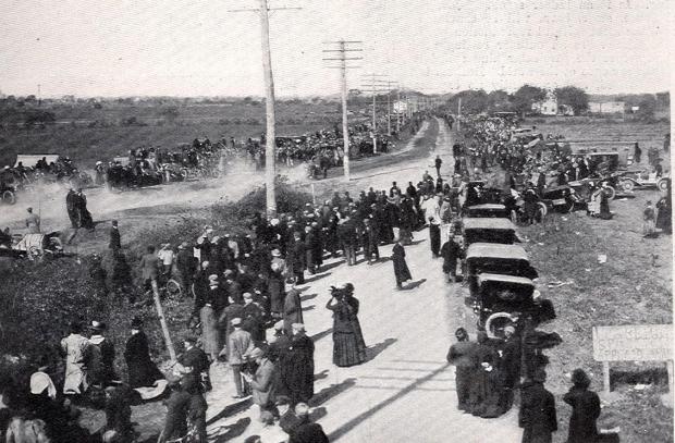 A View of the Vanderbilt Cup Races From the Massapequa-Hicksville Road Motor Parkway Bridge