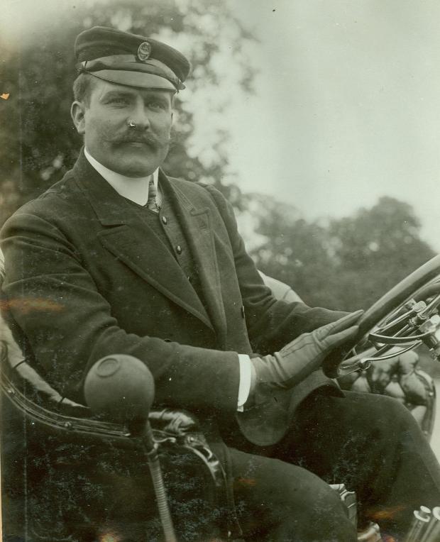 Mystery French Driver of an American Thomas Racer: Gustave Caillois