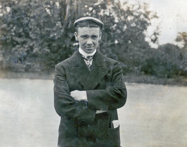 Images of Driver Montague Roberts