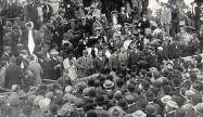 Mystery Friday Foto #19 Solved: A Crowd Gathers at the 1906 Vanderbilt Cup Race