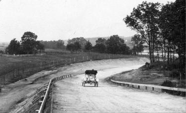Mystery Friday Foto #49 Solved: Traveling Along the Bucolic Motor Parkway in Bethpage