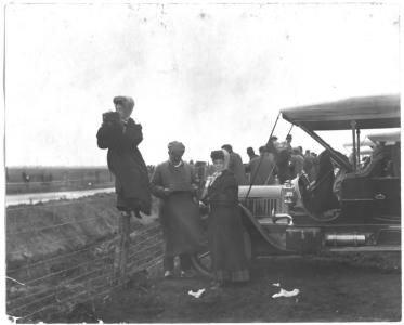 Mystery Friday Foto #15 Solved: Spectators at a Vanderbilt Cup Race