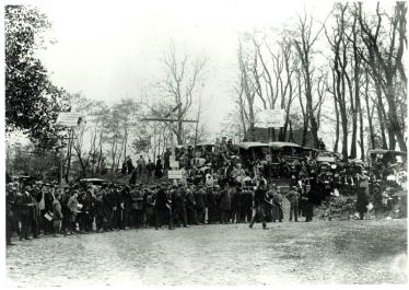 VanderbiltCupRaces.com Exclusive: Rare View of a Vanderbilt Cup Race in Bethpage