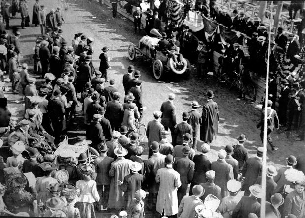 Mystery Foto #40 Solved: Clearing the 1905 Course for Vincenzo Lancia’s #4 FIAT