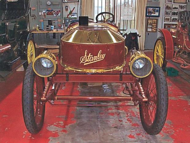 Jay Leno & the 1906 Stanley Steamer Vanderbilt Racers