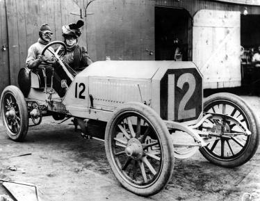 Mystery Foto #41 Solved: Vanderbilt Cup Race driver Joe Tracy with reporter Ada Patterson