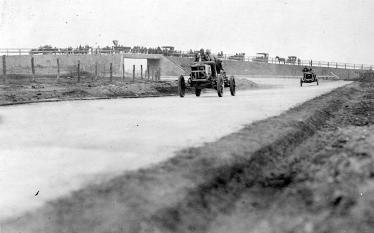 Mystery Foto #32 Solved: Carman Avenue Bridge in East Meadow During the Opening of the Motor Parkway