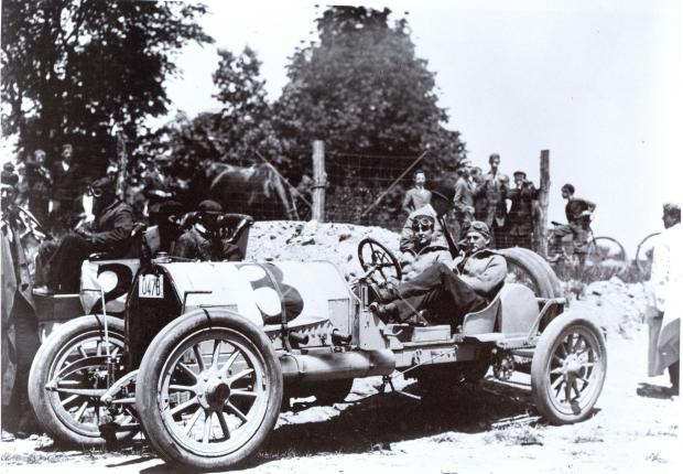 The Alco “White Beast” at the 1910 Worcester Dead Horse Hill Climb