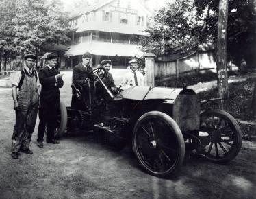 From the McCarthy Collection:&nbsp; Four Hotels on the Vanderbilt Cup Race Course
