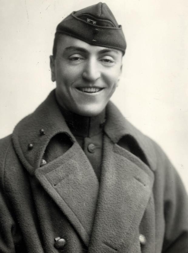 Article “Rickenbacker-King Of the Dirt Track” by Damon Runyon and Walter Kiernan