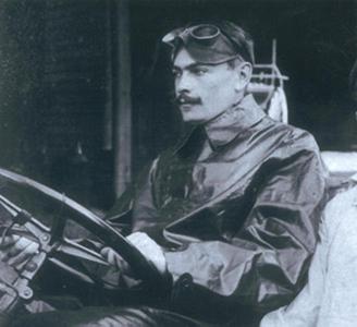 Images of the 1906 Vanderbilt Cup Race Winner: Louis Wagner