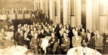 Mystery Foto #34 Solved: Joe Tracy at the 1939 Automobile Old Timers Luncheon in NYC