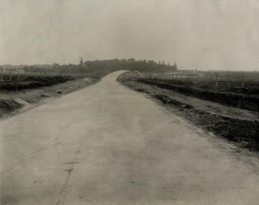 Mystery Foto #34 Solved: The Long Island Motor Parkway in East Meadow Looking East From Merrick Ave.