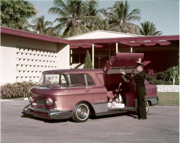 Mystery Friday Foto #29 Solved: A unique ‘Mini’ van- the 1955  GMC L’Universelle  Dream Truck