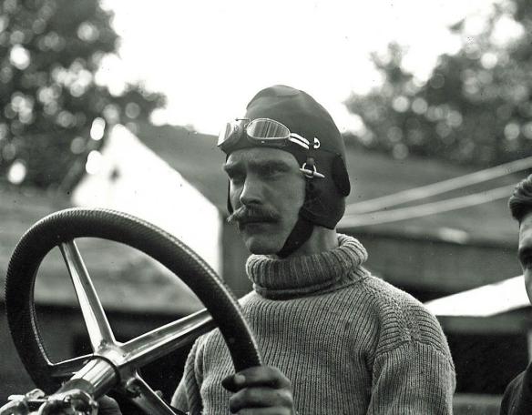 Joe Tracy